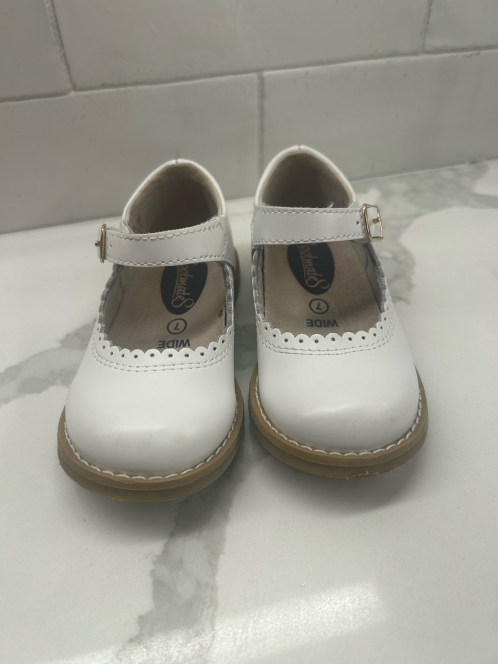 FootMates White Mary Jane Shoes with Tan Sole